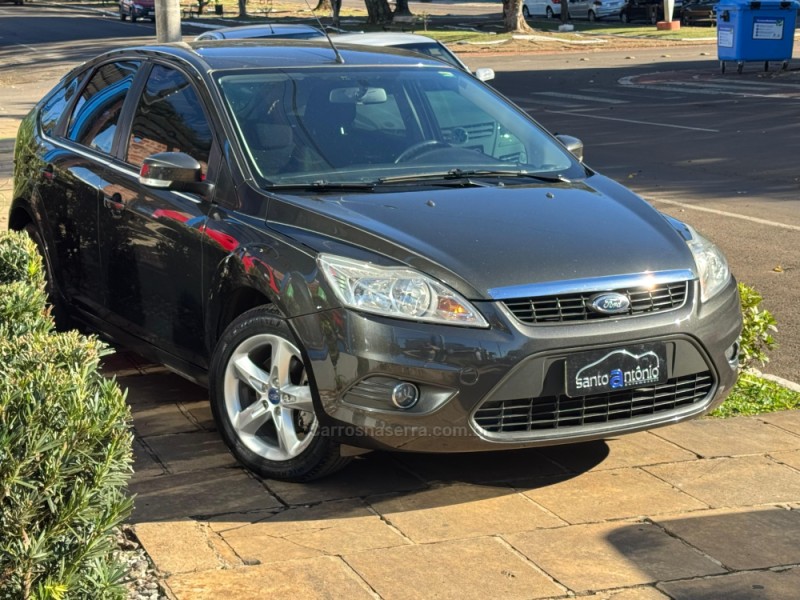 FOCUS 1.6 GLX 16V FLEX 4P MANUAL - 2013 - LAGOA VERMELHA