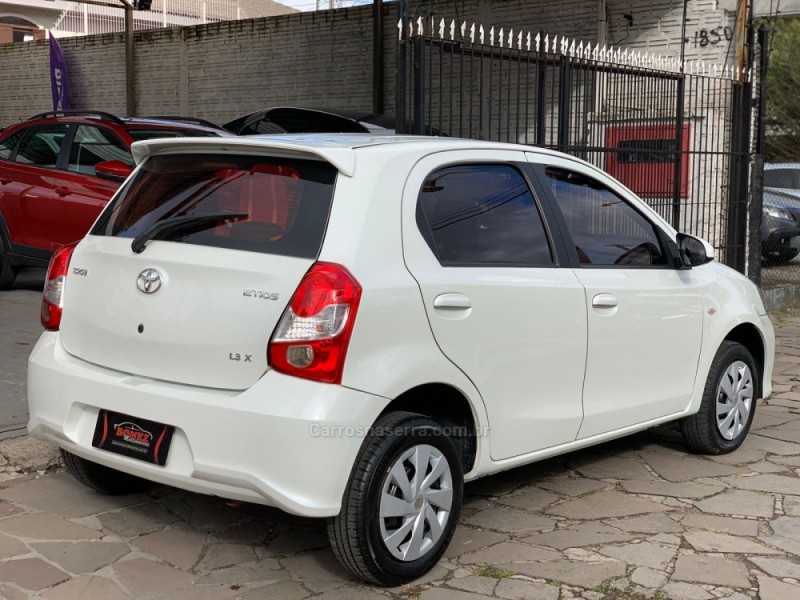 ETIOS 1.3 X 16V FLEX 4P MANUAL - 2018 - CAXIAS DO SUL