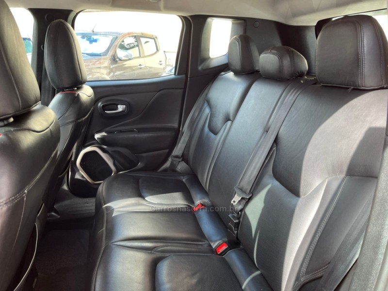 RENEGADE 1.8 16V FLEX SPORT 4P MANUAL - 2016 - BENTO GONçALVES