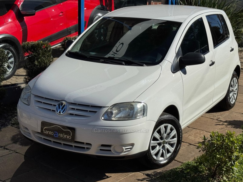 FOX 1.6 MI PLUS 8V FLEX 4P MANUAL - 2005 - LAGOA VERMELHA