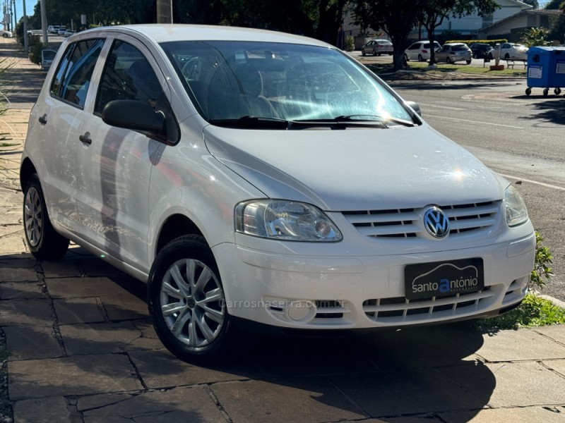 FOX 1.6 MI PLUS 8V FLEX 4P MANUAL - 2005 - LAGOA VERMELHA