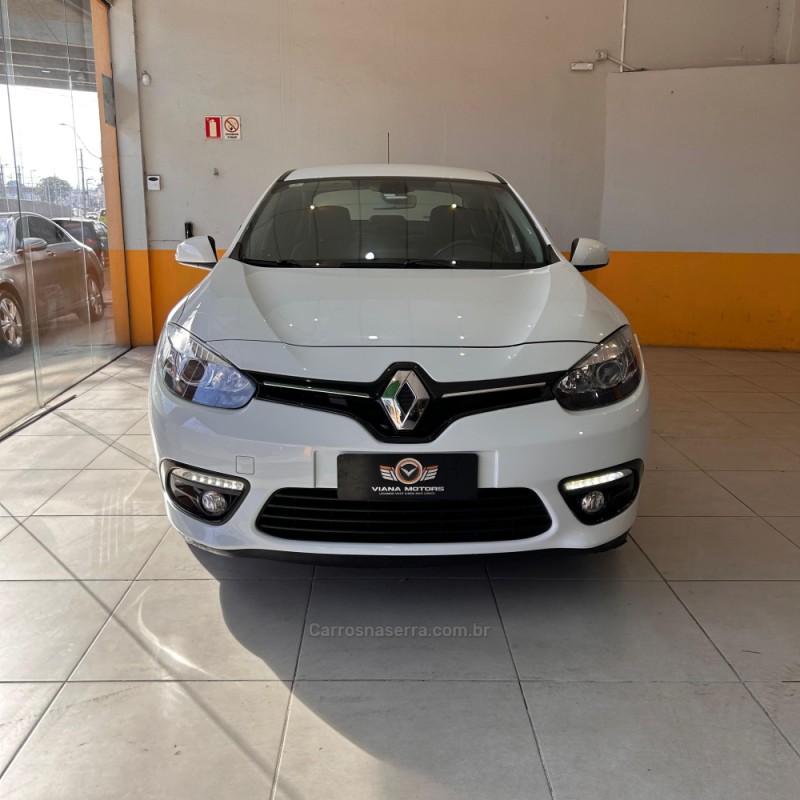 FLUENCE 2.0 DYNAMIQUE PLUS 16V FLEX 4P AUTOMÁTICO - 2017 - SAPUCAIA DO SUL