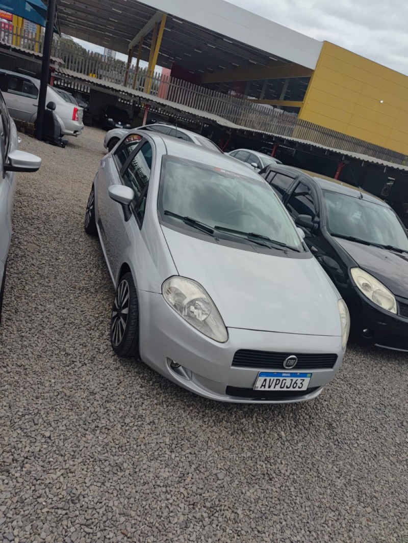 PUNTO 1.6 ESSENCE SP 16V FLEX 4P MANUAL - 2012 - FARROUPILHA