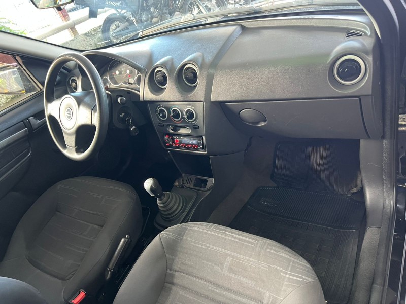 PRISMA 1.4 MPFI MAXX 8V FLEX 4P MANUAL - 2010 - CAXIAS DO SUL