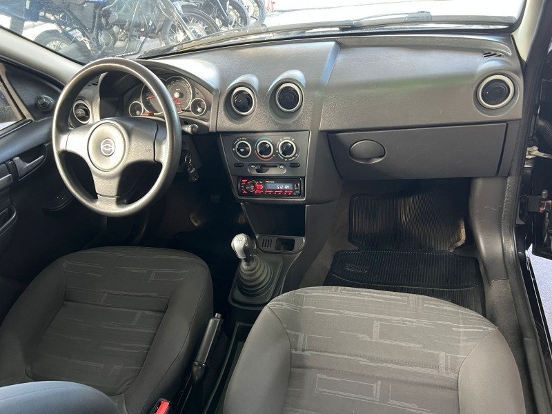 PRISMA 1.4 MPFI MAXX 8V FLEX 4P MANUAL - 2010 - CAXIAS DO SUL
