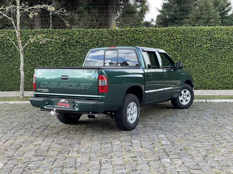 S10 2.8 DLX 4X2 CD 12V TURBO INTERCOOLER DIESEL 4P MANUAL - 2002 - FARROUPILHA