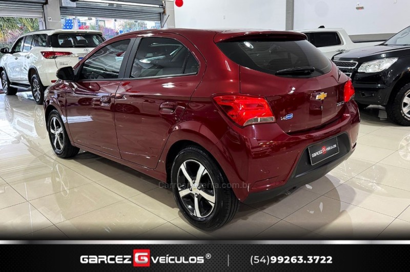 ONIX 1.4 MPFI LTZ 8V FLEX 4P MANUAL - 2017 - BENTO GONçALVES