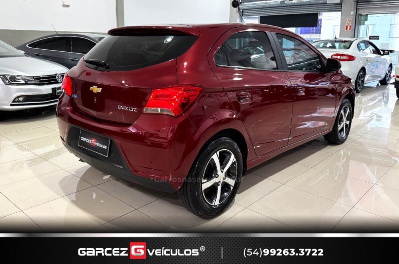ONIX 1.4 MPFI LTZ 8V FLEX 4P MANUAL - 2017 - BENTO GONçALVES