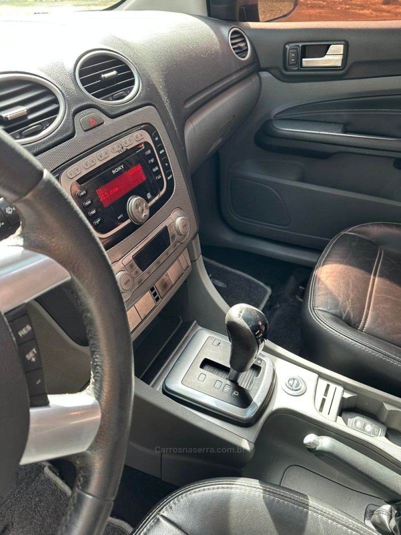 FOCUS 2.0 GHIA 16V FLEX 4P AUTOMÁTICO - 2009 - CAXIAS DO SUL