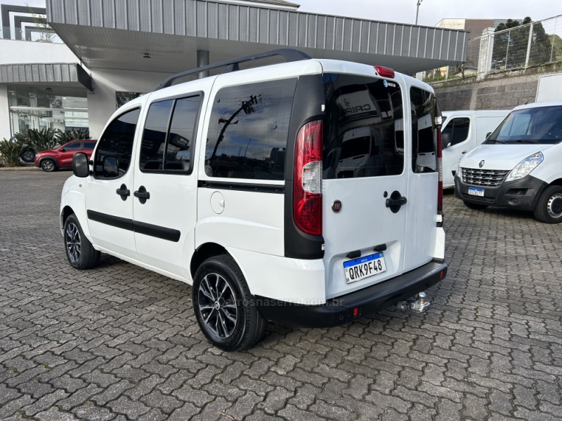 DOBLÓ 1.8 MPI ESSENCE 16V FLEX 7P MANUAL - 2020 - FARROUPILHA