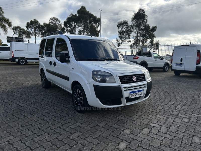 DOBLÓ 1.8 MPI ESSENCE 16V FLEX 7P MANUAL - 2020 - FARROUPILHA