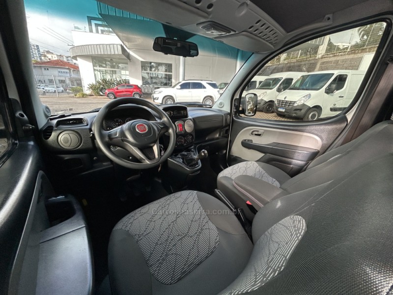 DOBLÓ 1.8 MPI ESSENCE 16V FLEX 7P MANUAL - 2020 - FARROUPILHA