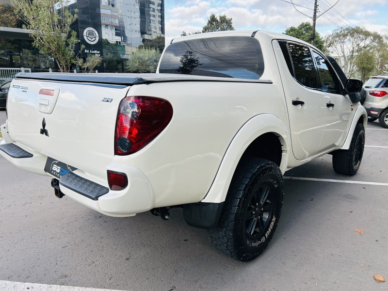 L200 TRITON 3.2 HPE 4X4 CD 16V TURBO INTERCOOLER DIESEL 4P MANUAL - 2010 - BENTO GONçALVES