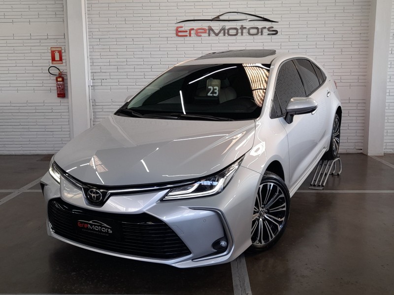 COROLLA 2.0 ALTIS PREMIUM 16V FLEX 4P AUTOMÁTICO - 2023 - ERECHIM