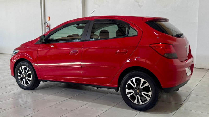 ONIX 1.4 MPFI LTZ 8V FLEX 4P AUTOMÁTICO - 2015 - ESTâNCIA VELHA