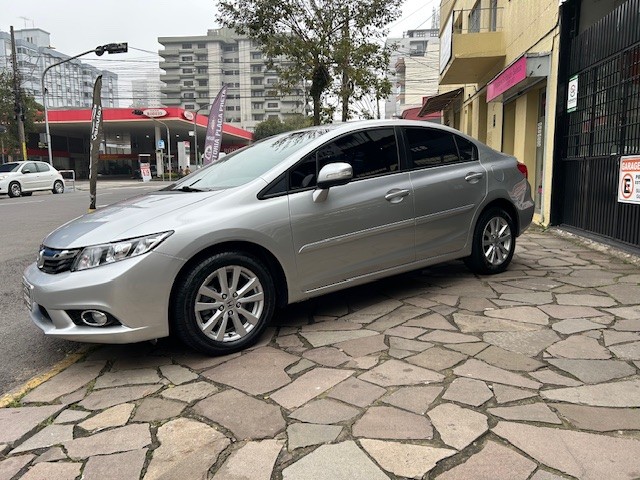 CIVIC 2.0 LXR 16V FLEX 4P AUTOMÁTICO - 2014 - CAXIAS DO SUL