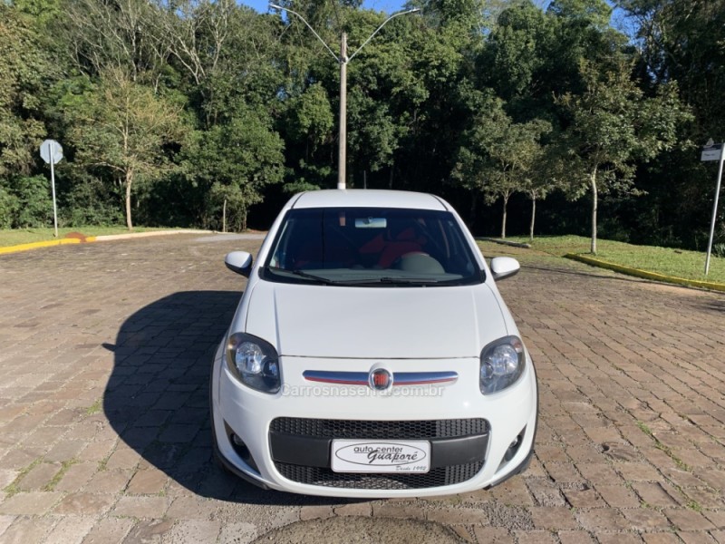 PALIO 1.6 MPI SPORTING 16V FLEX 4P AUTOMATIZADO - 2013 - GUAPORé