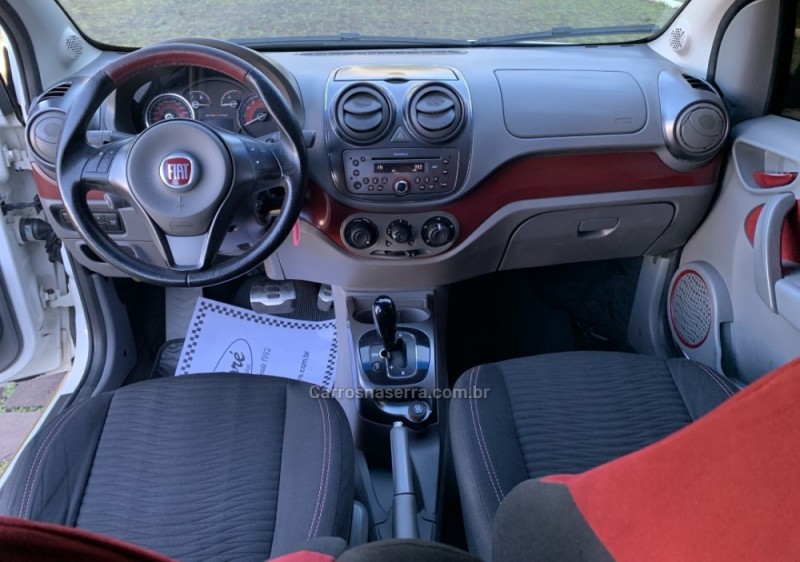 PALIO 1.6 MPI SPORTING 16V FLEX 4P AUTOMATIZADO - 2013 - GUAPORé