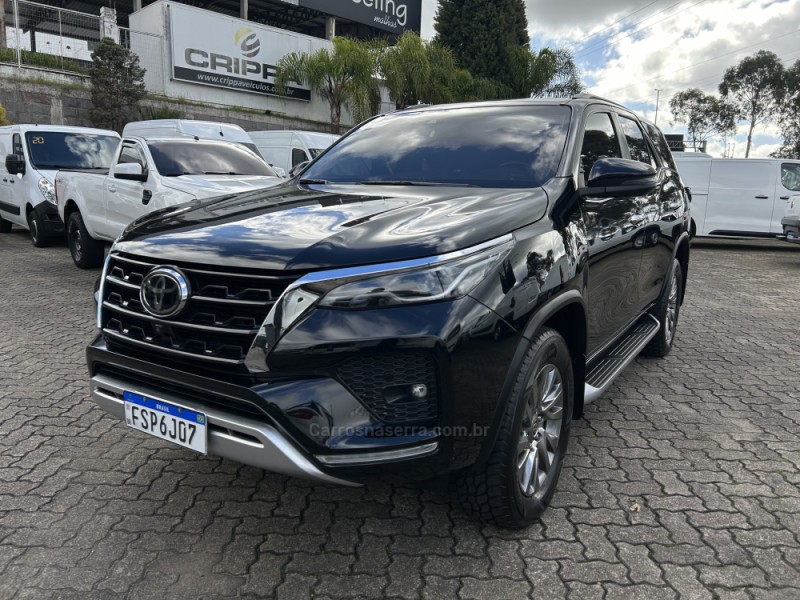 hilux sw4 2.8 srx 4x4 7 lugares 16v turbo intercooler diesel 4p automatico 2022 farroupilha