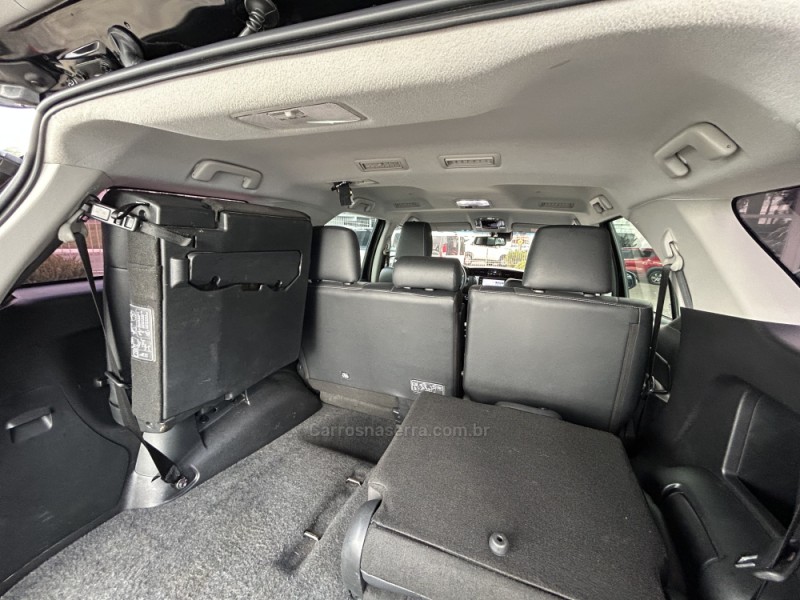 HILUX SW4 2.8 SRX 4X4 7 LUGARES 16V TURBO INTERCOOLER DIESEL 4P AUTOMÁTICO - 2022 - FARROUPILHA