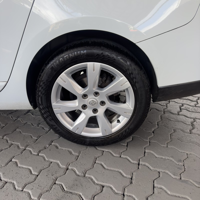 FLUENCE 2.0 PRIVILÉGE 16V FLEX 4P AUTOMÁTICO - 2013 - CAXIAS DO SUL