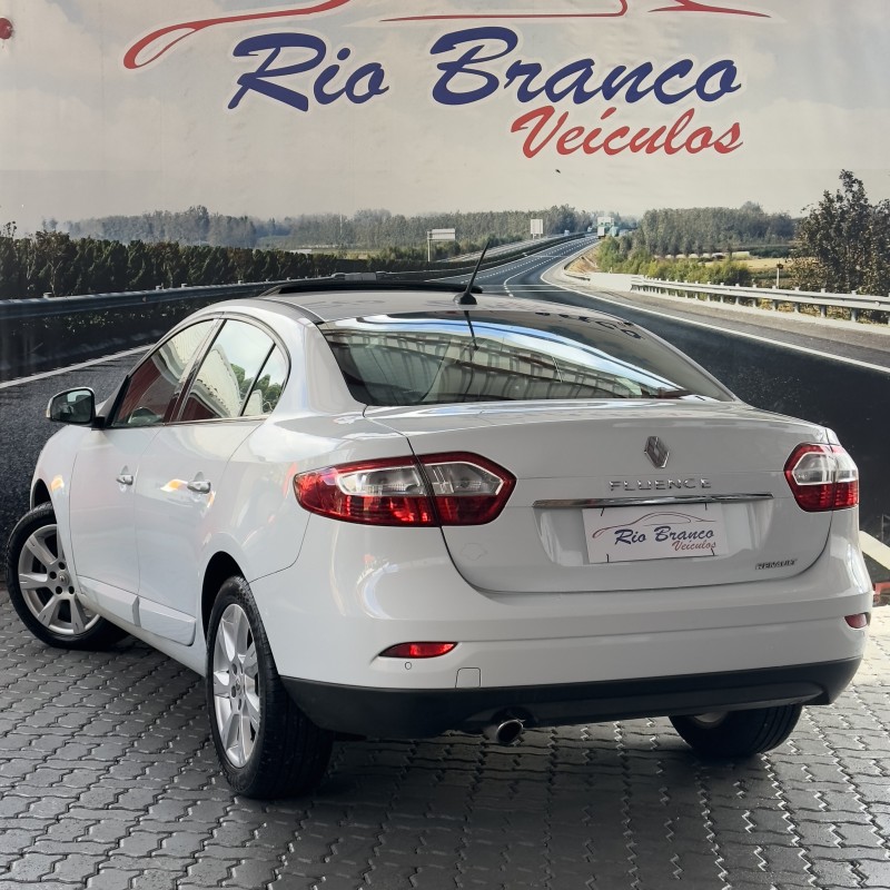 FLUENCE 2.0 PRIVILÉGE 16V FLEX 4P AUTOMÁTICO - 2013 - CAXIAS DO SUL