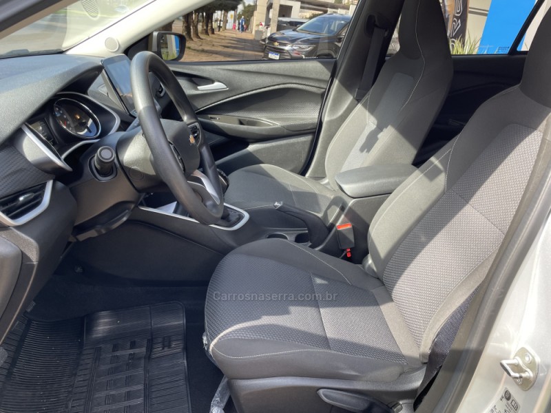 ONIX 1.0 LTZ 12V TURBO FLEX 4P MANUAL - 2023 - GUAPORé