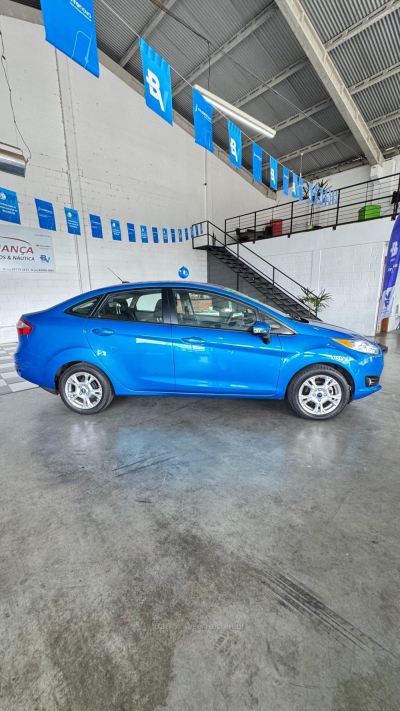 FIESTA 1.6 SE SEDAN 16V FLEX 4P AUTOMÁTICO - 2015 - MONTENEGRO