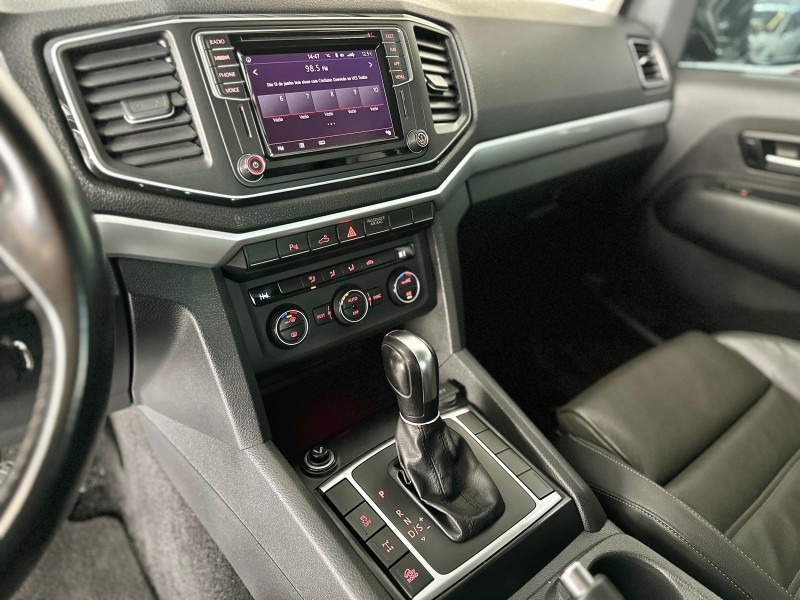 AMAROK 2.0 HIGHLINE 4X4 CD 16V TURBO INTERCOOLER DIESEL 4P AUTOMÁTICO - 2019 - CAXIAS DO SUL