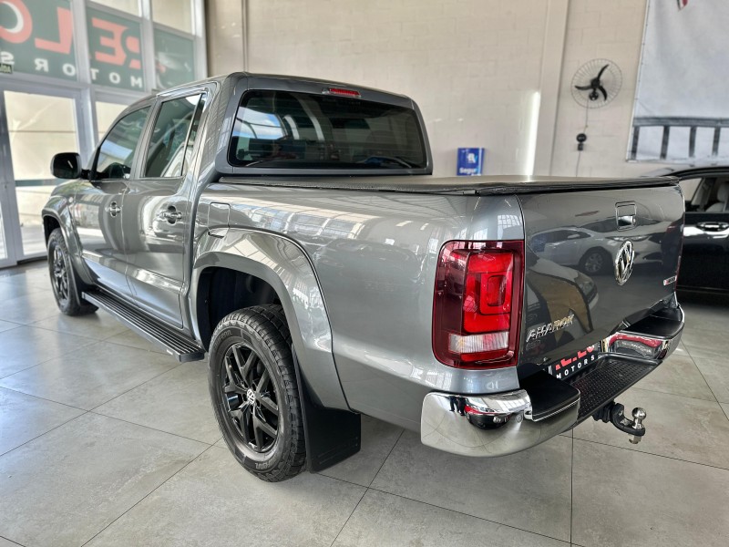AMAROK 2.0 HIGHLINE 4X4 CD 16V TURBO INTERCOOLER DIESEL 4P AUTOMÁTICO - 2019 - CAXIAS DO SUL