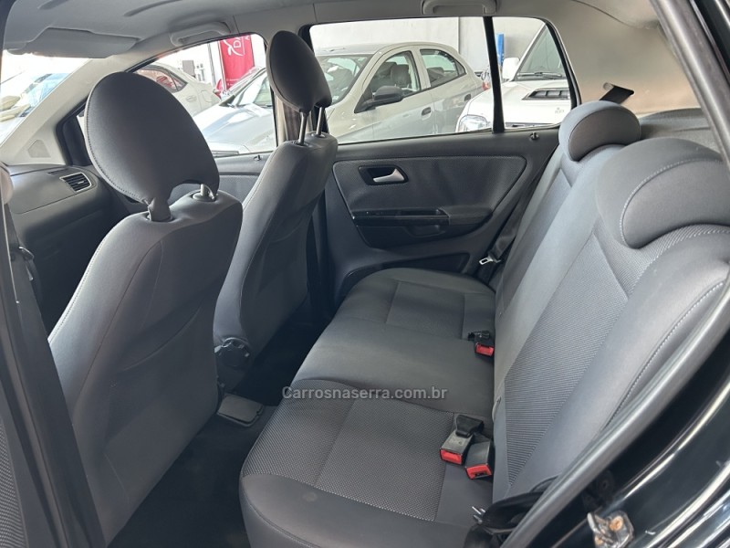 FOX 1.0 MI TREND 8V FLEX 4P MANUAL - 2012 - TAQUARA