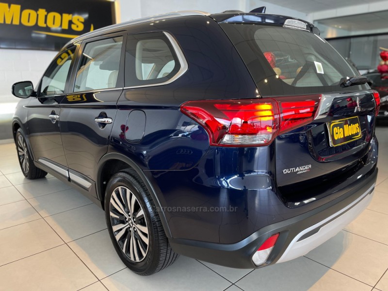 OUTLANDER 2.2 4X4 16V DIESEL 4P AUTOMÁTICO - 2019 - SãO LEOPOLDO