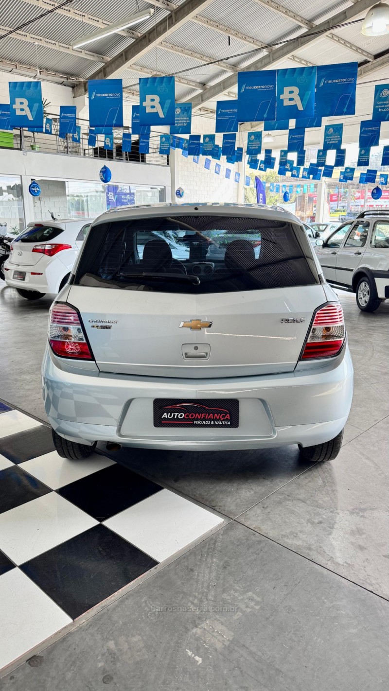 AGILE 1.4 MPFI LTZ 8V FLEX 4P MANUAL - 2011 - MONTENEGRO
