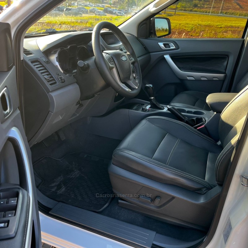 RANGER 3.2 LIMITED 4X4 CD 20V DIESEL 4P AUTOMÁTICO - 2015 - LAJEADO