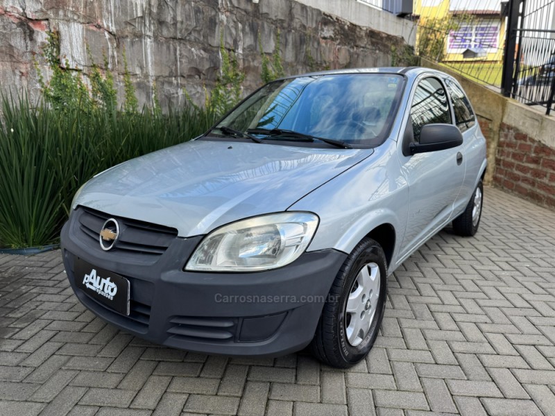 CELTA 1.0 MPFI LIFE 8V FLEX 2P MANUAL - 2011 - FARROUPILHA