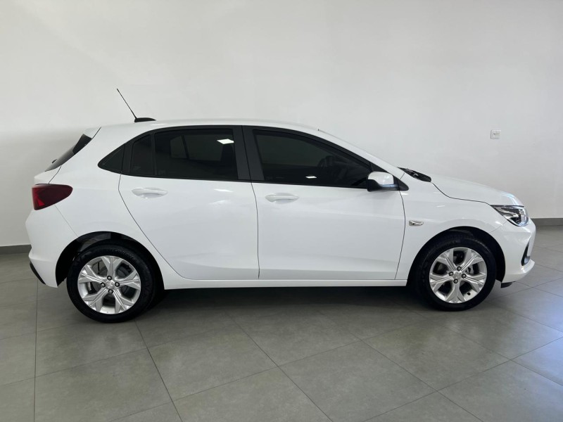 ONIX 1.0 LTZ 8V TURBO FLEX 4P AUTOMÁTICO - 2024 - FARROUPILHA