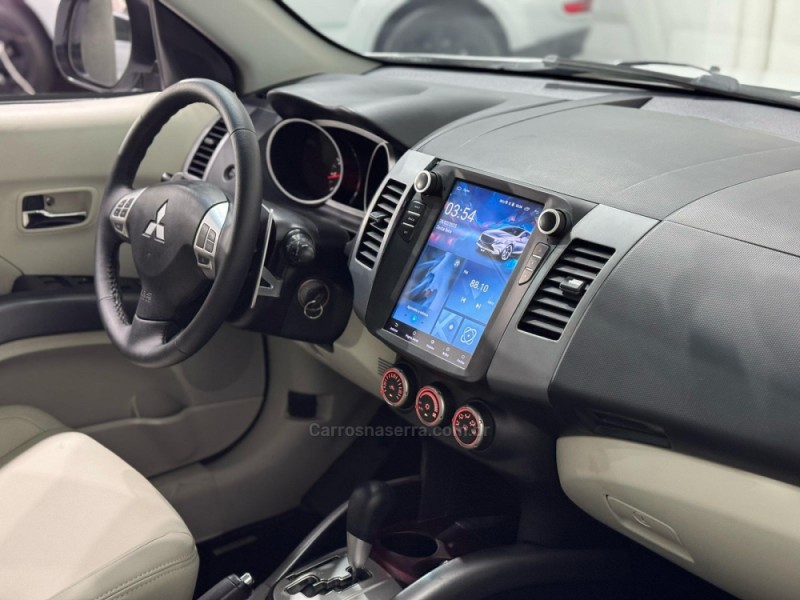 OUTLANDER 2.0 16V GASOLINA 4P AUTOMÁTICO - 2012 - ESTâNCIA VELHA