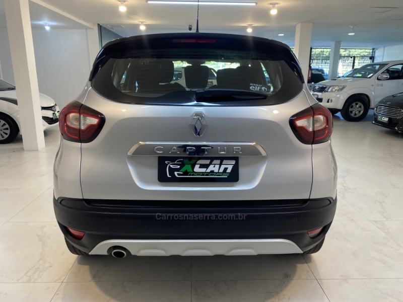 CAPTUR 1.6 16V SCE FLEX ZEN MANUAL - 2019 - BENTO GONçALVES