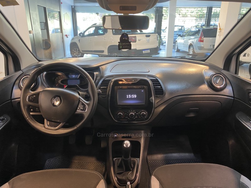 CAPTUR 1.6 16V SCE FLEX ZEN MANUAL - 2019 - BENTO GONçALVES