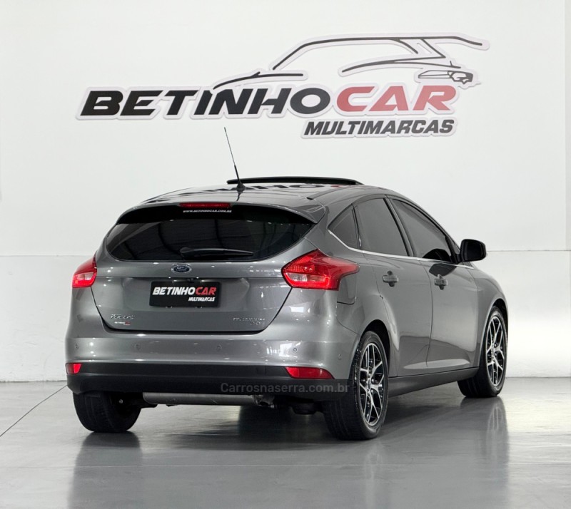 FOCUS 2.0 TITANIUM HATCH 16V FLEX 4P AUTOMÁTICO - 2016 - ESTâNCIA VELHA