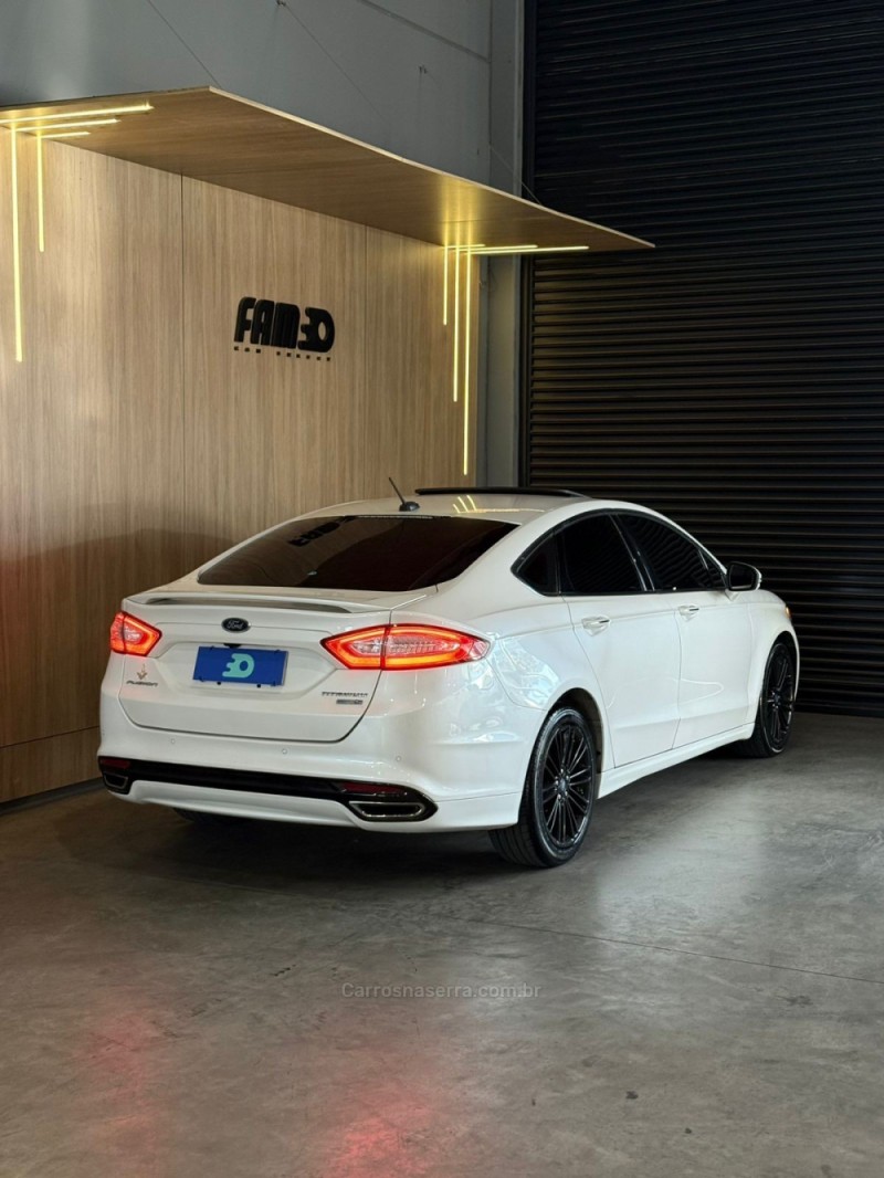 FUSION 2.0 TITANIUM GTDI ECOBOOST AWD AUTOMÁTICO - 2016 - LAJEADO