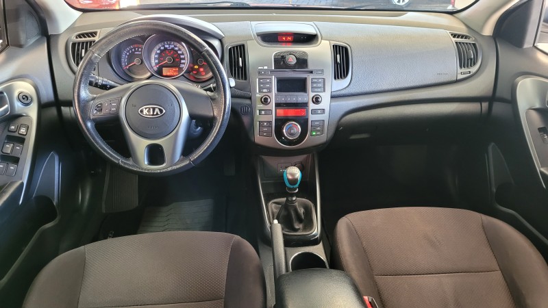 CERATO 1.6 EX3 SEDAN 16V GASOLINA 4P MANUAL - 2011 - GARIBALDI