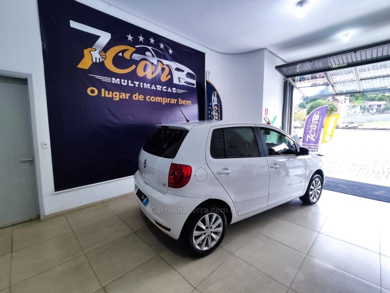 FOX 1.6 MI 8V FLEX 4P MANUAL - 2014 - ANTôNIO PRADO