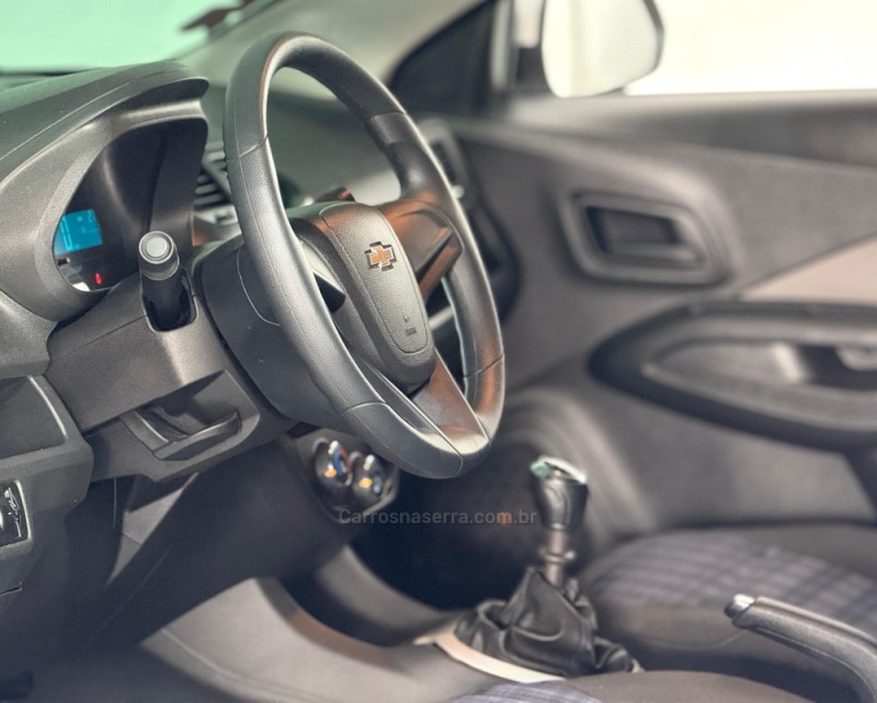 COBALT 1.4 MPFI LT 8V FLEX 4P MANUAL - 2017 - ESTâNCIA VELHA