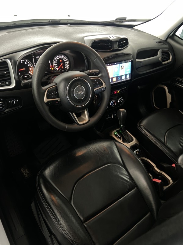 RENEGADE 1.8 16V FLEX SPORT 4P AUTOMÁTICO - 2016 - FARROUPILHA