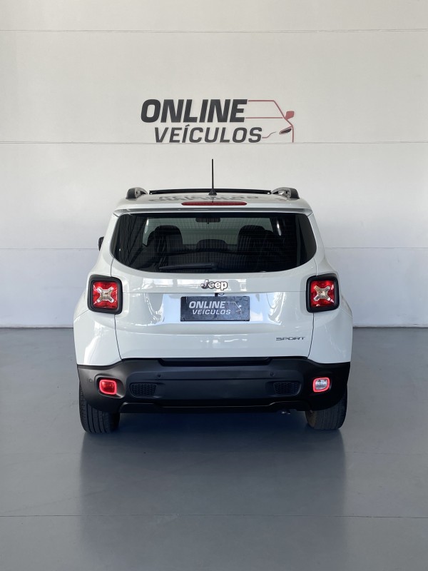 RENEGADE 1.8 16V FLEX SPORT 4P AUTOMÁTICO - 2016 - FARROUPILHA