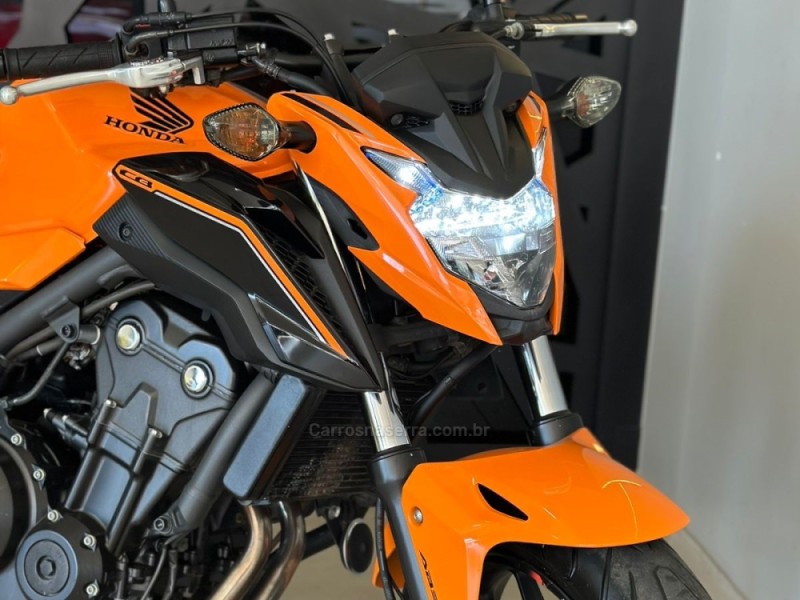CB 500F ABS - 2019 - ENCANTADO