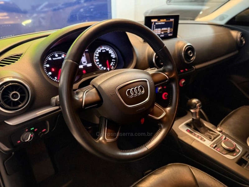 A3 1.4 TFSI SEDAN 16V GASOLINA 4P S-TRONIC - 2015 - SãO LEOPOLDO