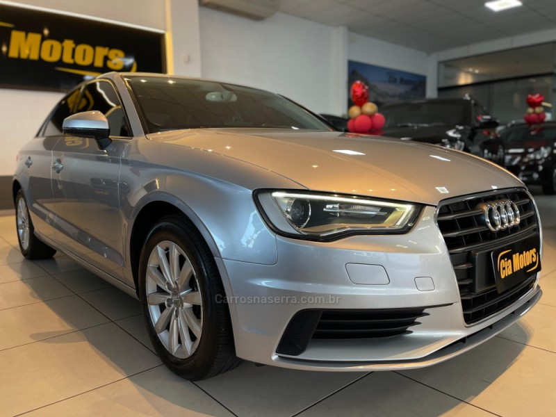 A3 1.4 TFSI SEDAN 16V GASOLINA 4P S-TRONIC - 2015 - SãO LEOPOLDO