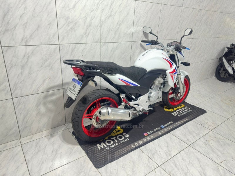 CB 300R  - 2015 - CAXIAS DO SUL